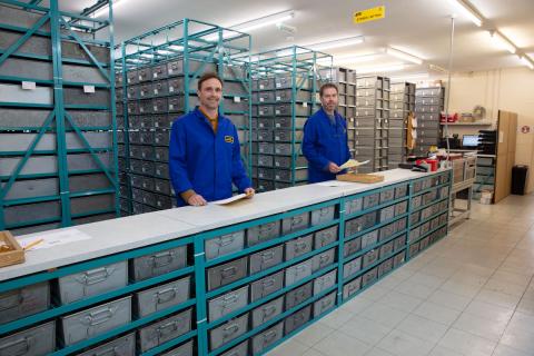 Factory stores and packing Factory stores and packing