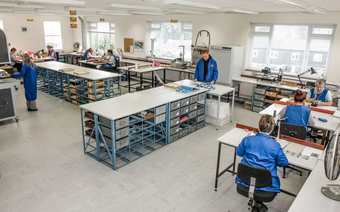 Factory stores and packing Factory stores and packing